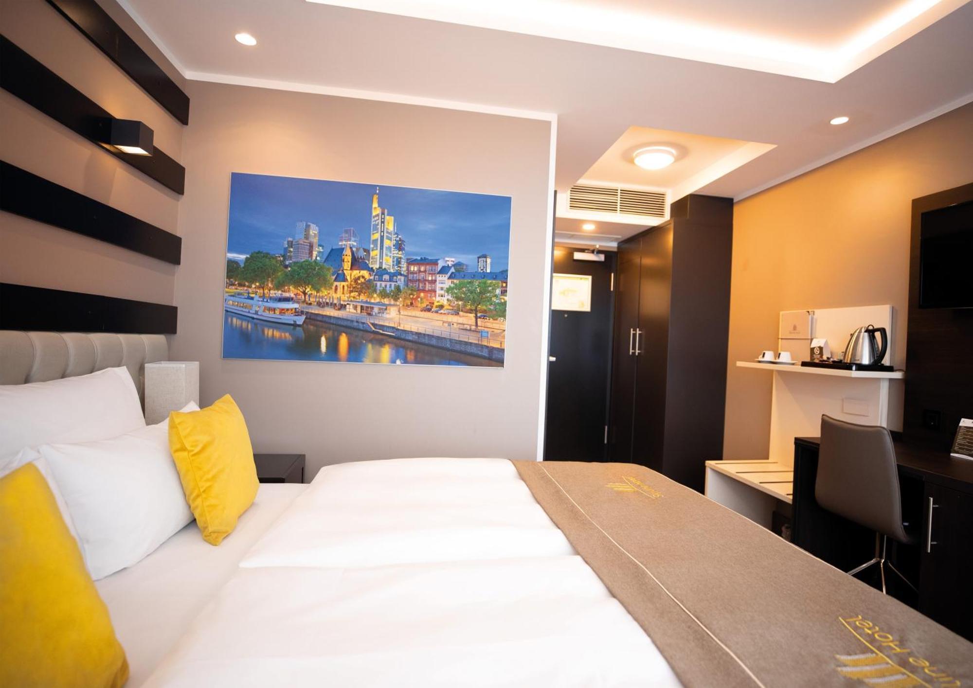Skyline Hotel City Frankfurt Frankfurt am Main Exterior photo